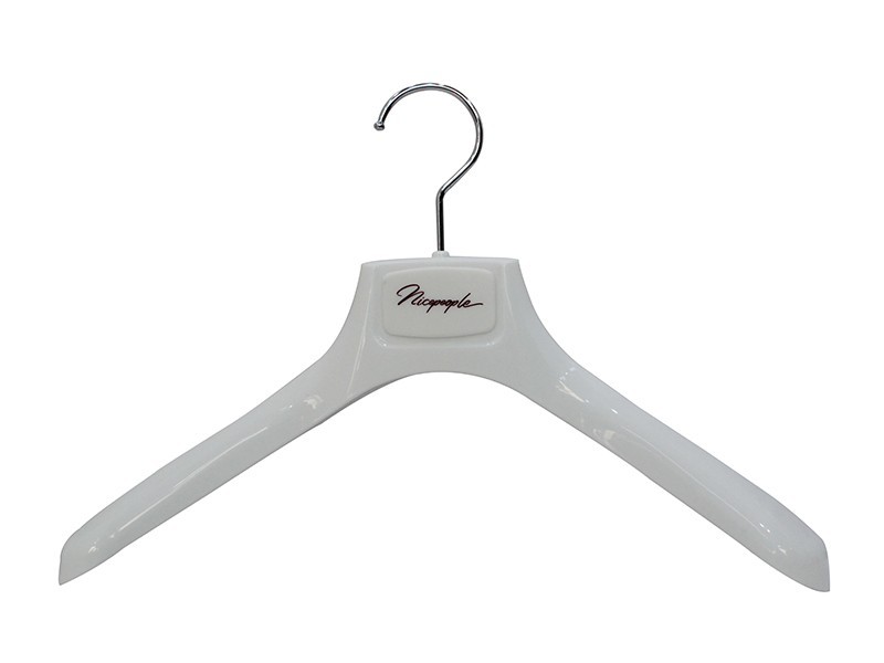 白色塑料西裝衣架SL003