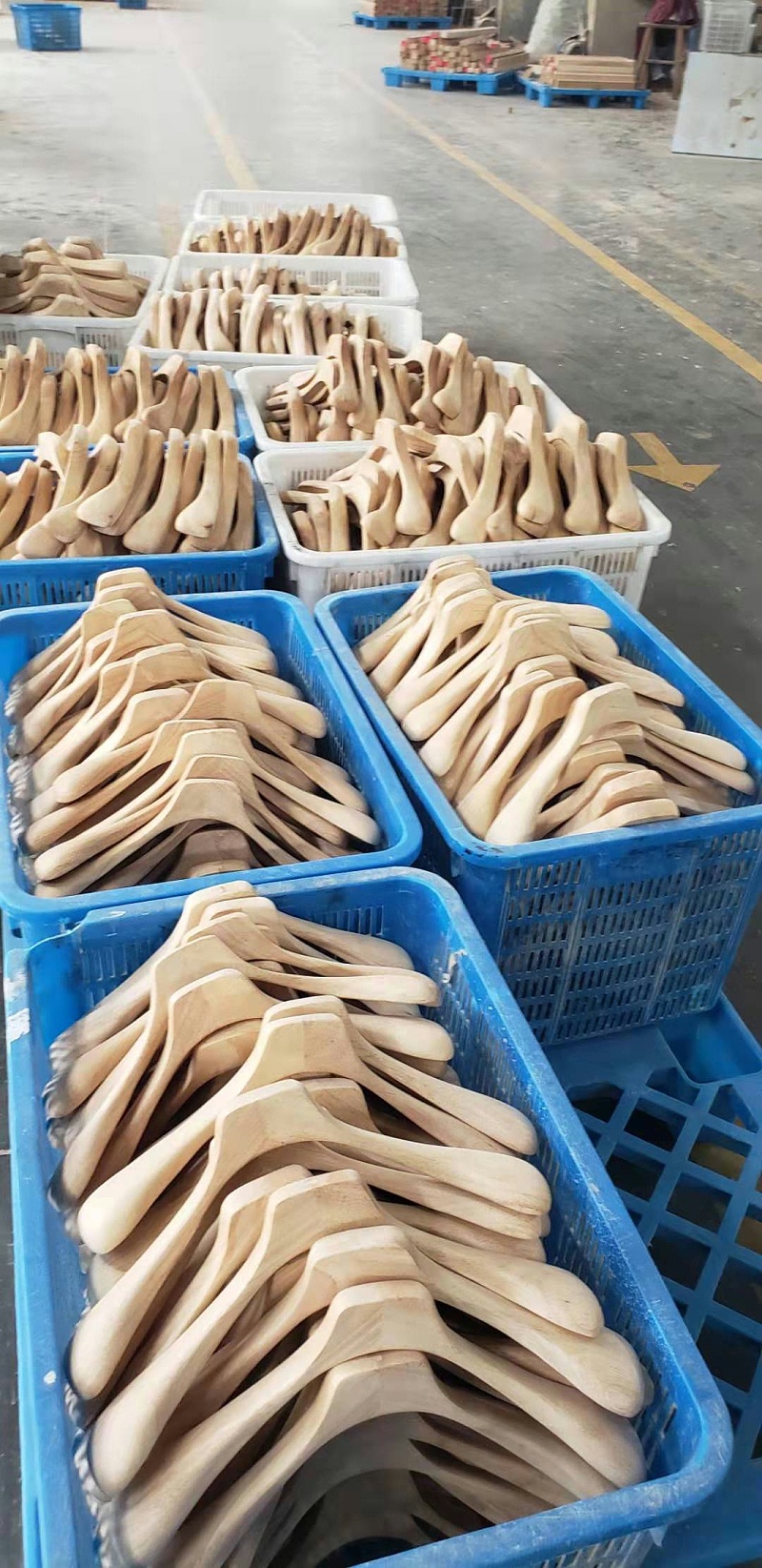 實(shí)木衣架哪家強(qiáng)