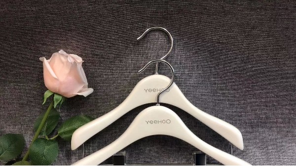 品牌衣架有哪些？你知道嗎？【華恩衣架】