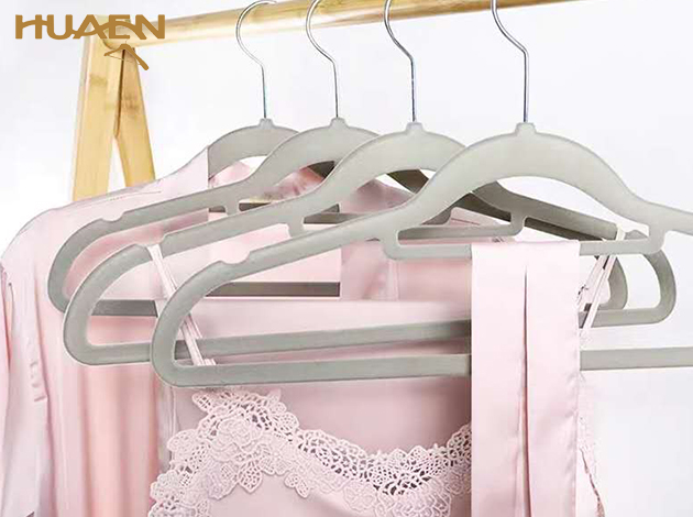 室內(nèi)掛衣架植絨衣架