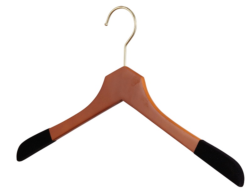 好用的實木衣架【華恩】