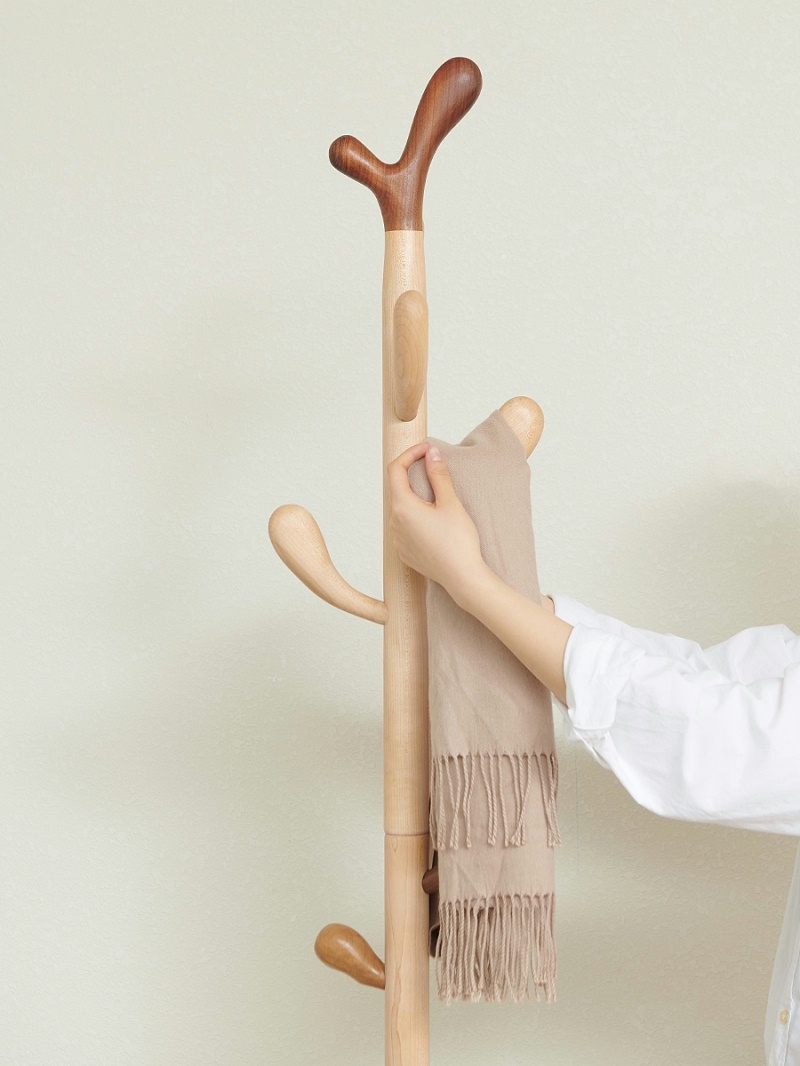 好看的臥室衣帽架