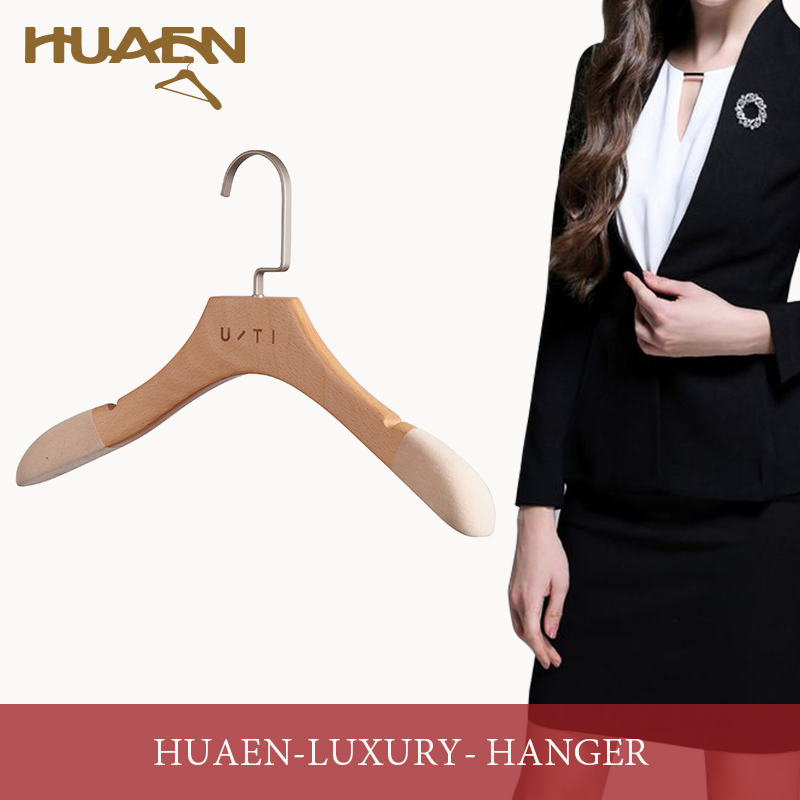 衣柜里面用什么樣的衣架掛衣服好