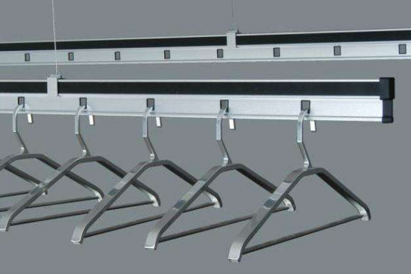 電動晾衣架怎么樣——普通晾衣架