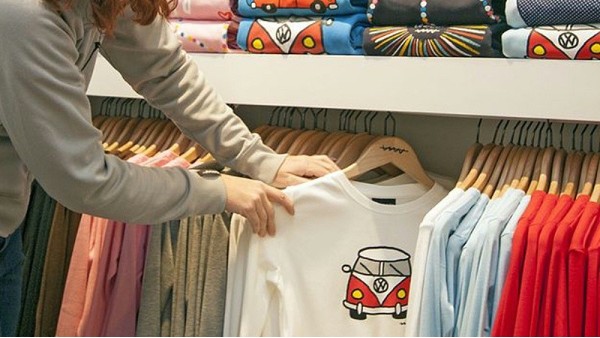 衣柜中的衣架褲架什么牌子好