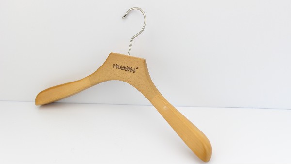 實(shí)木衣架好嘛？【華恩】