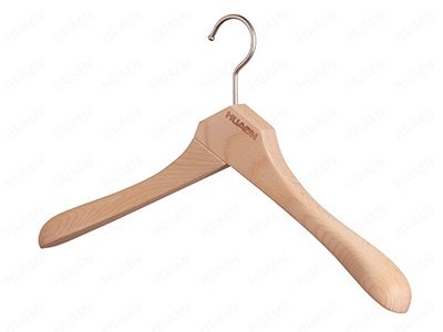 臥室衣柜用什么衣架