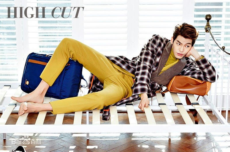 實(shí)木衣架斷了能接嗎