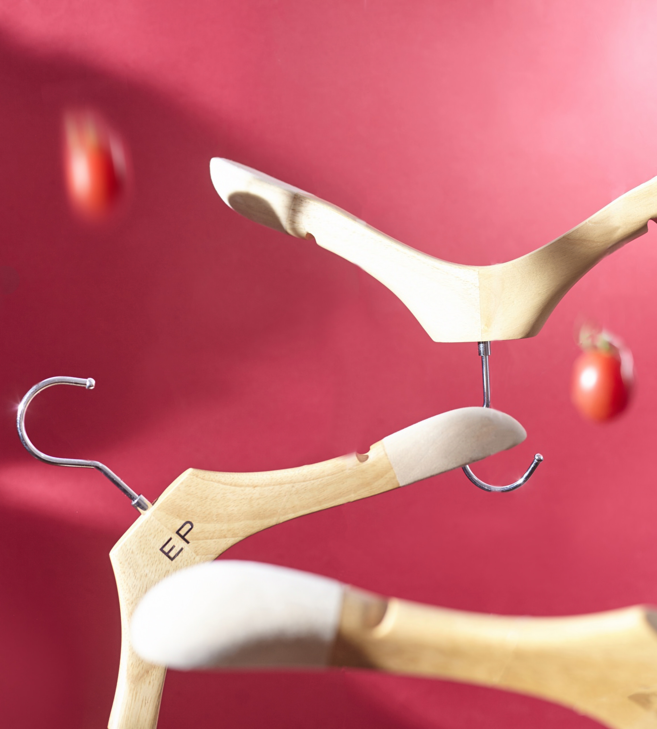 實(shí)木衣架好嗎