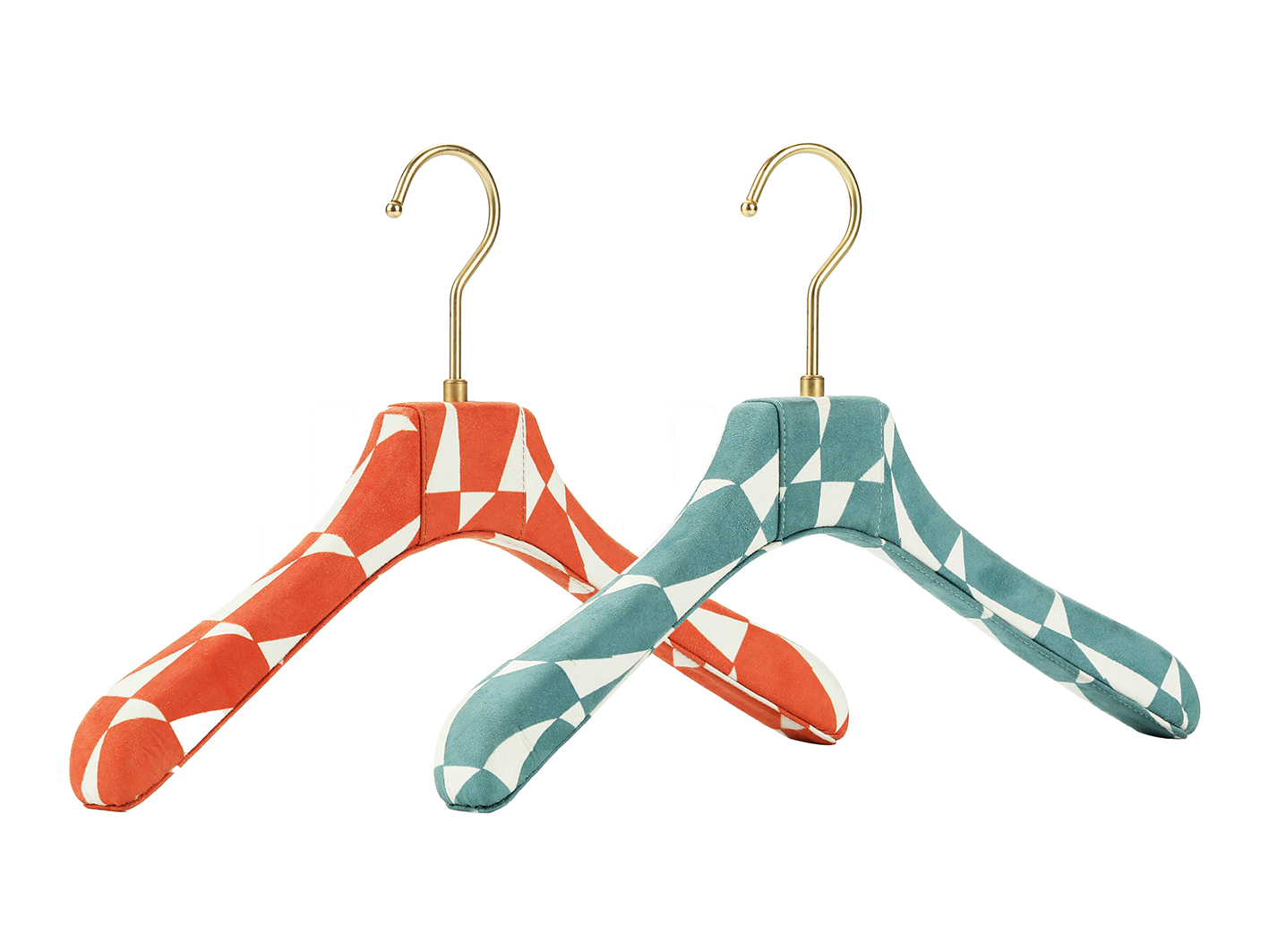 2026新款實(shí)木衣架包皮