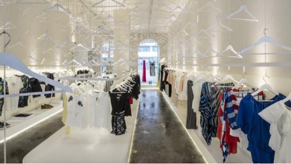 服裝衣架批發(fā)市場(chǎng)在哪里