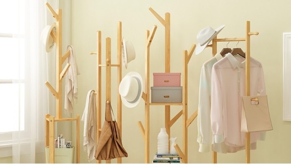 落地式衣帽架，什么品牌的質(zhì)量更好？--華恩衣架