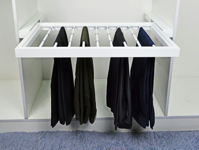 衣柜抽屜和褲架哪個(gè)好