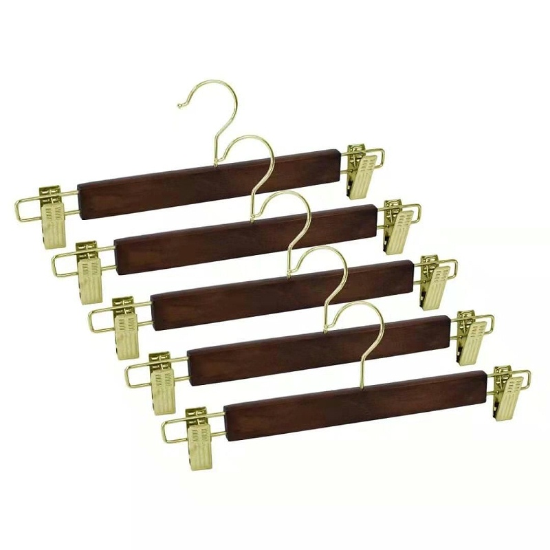 褲架發(fā)霉紅色