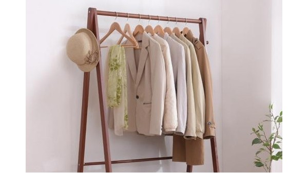 服裝衣架買哪家的比較好呢？--華恩衣架