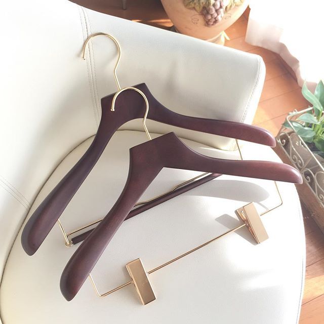 實木大衣架價格