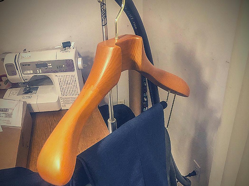 荔浦實(shí)木衣架廠