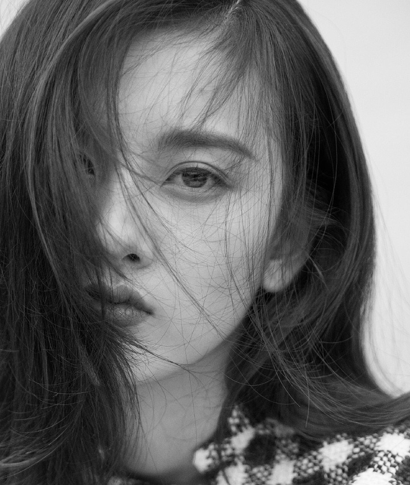 讓化著微醺妝的宋祖兒來告訴你什么材質(zhì)的實(shí)木衣架好