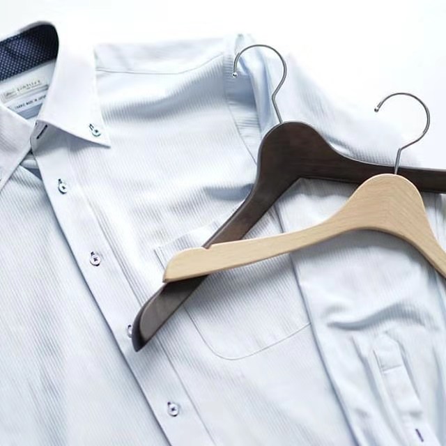 男士服裝店掛衣架