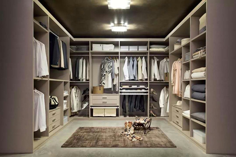 衣柜褲架方便嗎