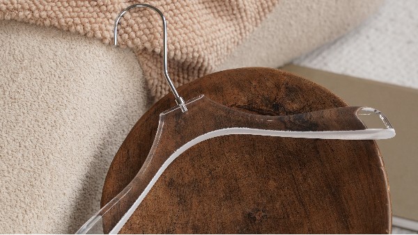 OMG！這衣架讓你的服裝店直接封神??！