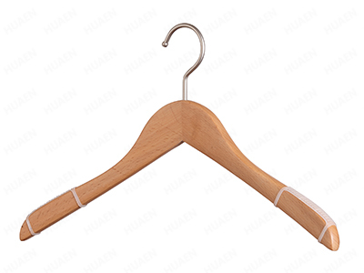 衣柜里面衣架顏色買什么好看