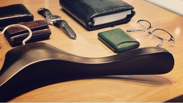 實木衣架金屬掛鉤