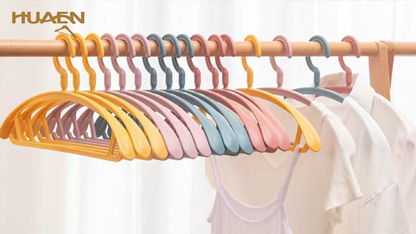 塑膠衣架生產(chǎn)廠家