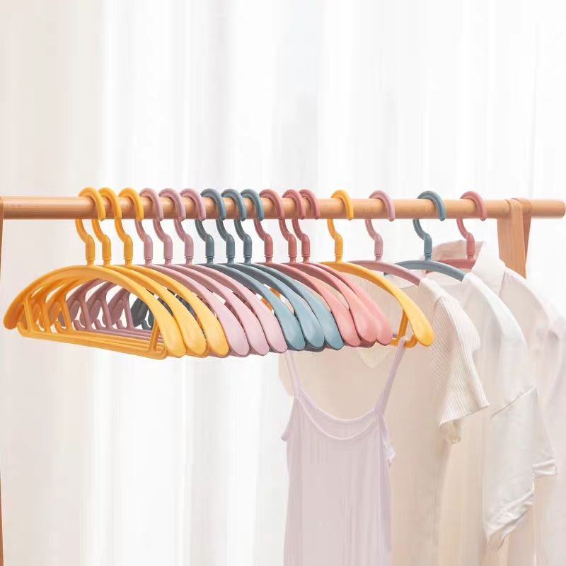 衣柜的的衣架什么材質(zhì)的好